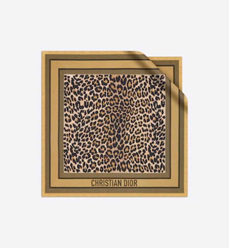 Φουλ... για φουλάρια: 10+1 σχέδια για κάθε περίσταση - εικόνα 8