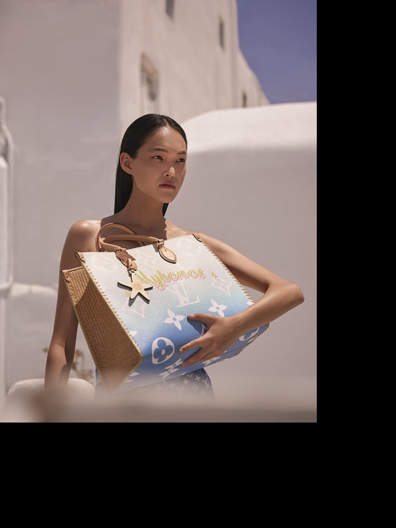 Mykonos Calling: 8 luxury κομμάτια σε πάνε παραλία με άψογο στυλ - εικόνα 5