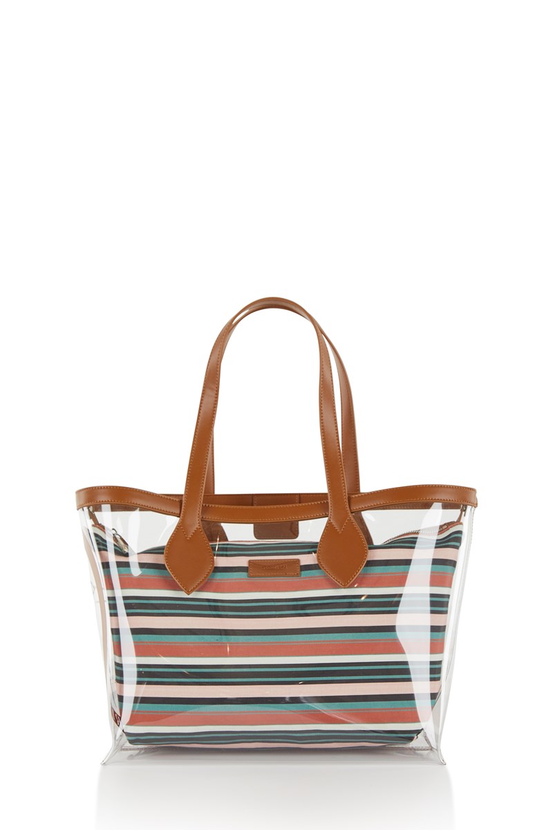 Τα μόνα items που χρειάζεσαι αν είσαι όλη μέρα στην παραλία - εικόνα 4