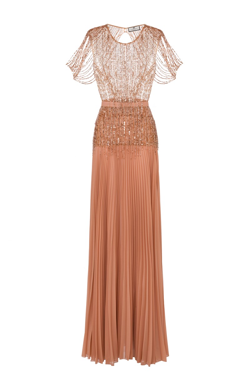 Με αυτά τα 22 items στη βαλίτσα σου θα είσαι matchy-matchy με το (ειδυλλιακό!) ελληνικό ηλιοβασίλεμα - εικόνα 1