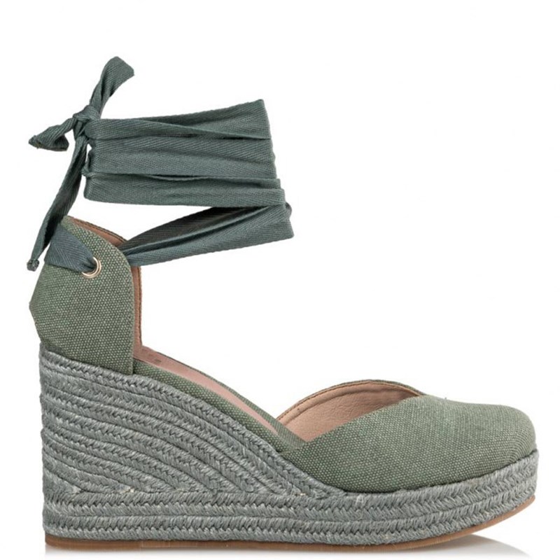 12 κομμάτια για να φέρεις τα 70s στο νησί - εικόνα 12