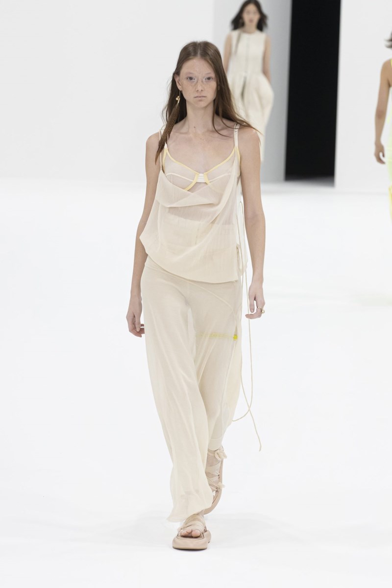 Sportmax Spring/Summer 2022: Μια συλλογή συνώνυμη της γαλήνης - εικόνα 15