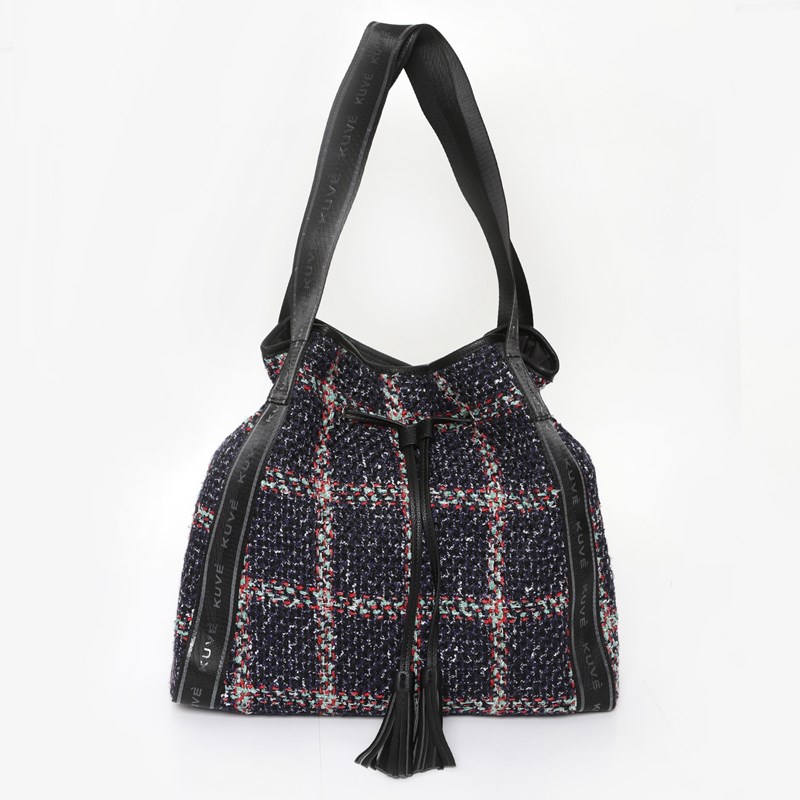 Το καρό θα ορίσει τον χειμώνα μας: 20 κομμάτια για να είσαι πλήρως προετοιμασμένη - εικόνα 21