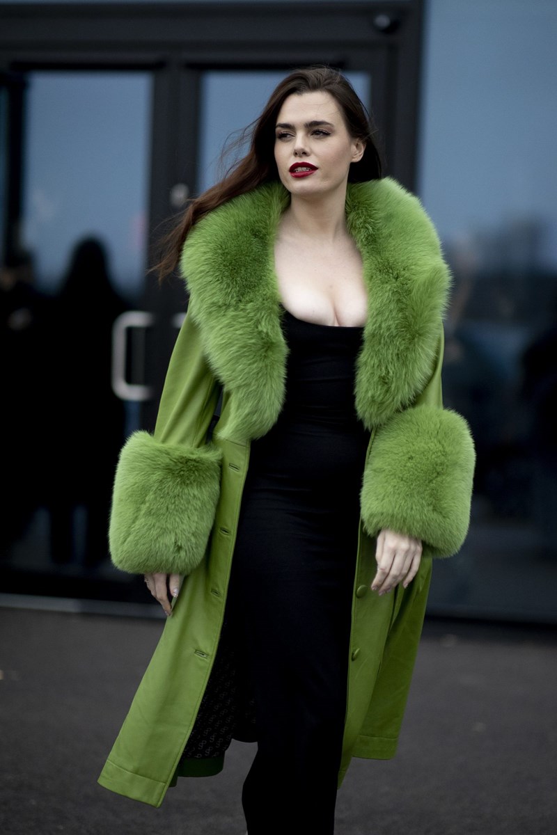 London Fashion Week: Το street style επέστρεψε στην βρετανική πρωτεύουσα και είναι πιο fun από κάθε άλλη φορά - εικόνα 13