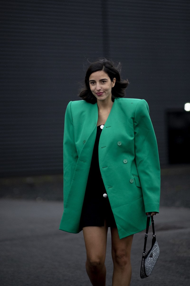 London Fashion Week: Το street style επέστρεψε στην βρετανική πρωτεύουσα και είναι πιο fun από κάθε άλλη φορά - εικόνα 16