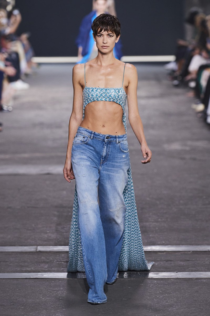 Η νέα συλλογή του οίκου Missoni λατρεύει τα μοτίβα και τα ζωηρά χρώματα #MFW - εικόνα 7