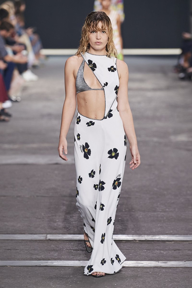 Η νέα συλλογή του οίκου Missoni λατρεύει τα μοτίβα και τα ζωηρά χρώματα #MFW - εικόνα 5