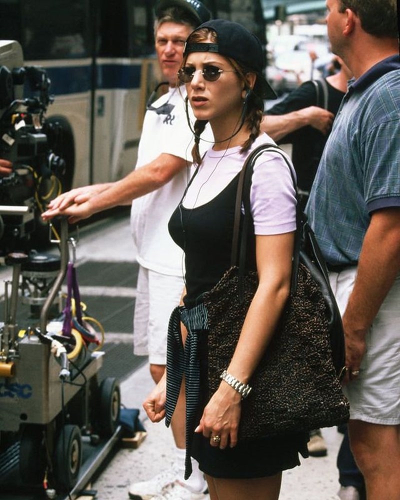 10 iconic hair looks της Jennifer Aniston που ενθουσίασαν τους Insta φίλους της σε άλλο βαθμό - εικόνα 1