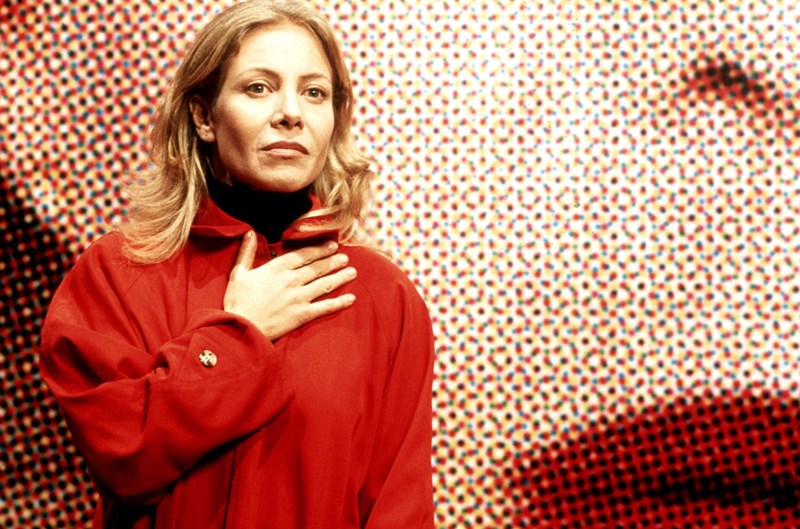 12 bold items για να ντυθείς στα χρώματα του Pedro Almodovar - εικόνα 3