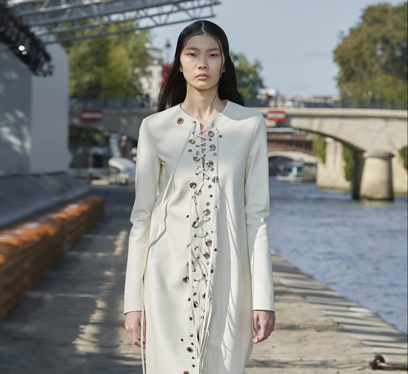 Όλα τα beauty looks που ξεχωρίσαμε και από την Εβδομάδα Μόδας του Παρισιού - εικόνα 3