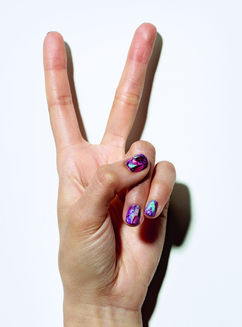 Αυτά τα μανικιούρ είναι pop! - εικόνα 2