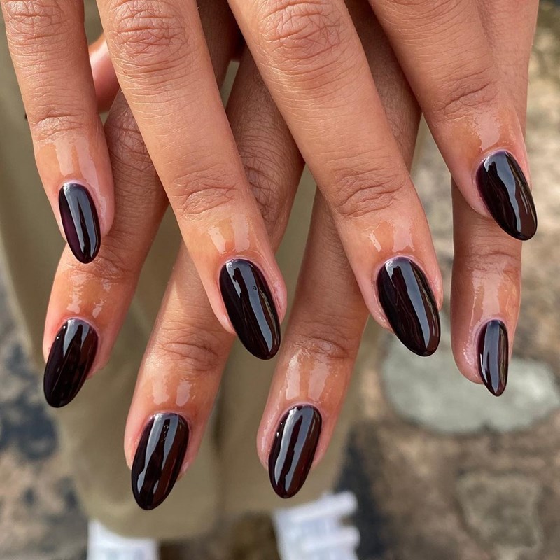 Dark Nails: Αν όχι τώρα, τότε πότε; - εικόνα 2