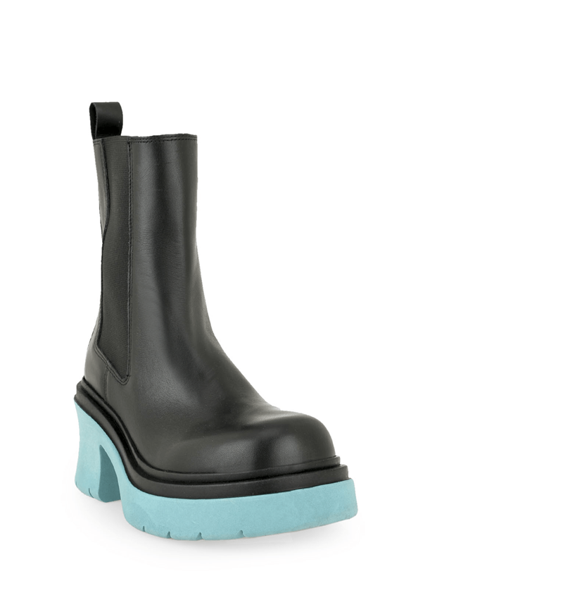 H Tsakiris Mallas παρουσιάζει τη νέα καμπάνια F/W 21 - εικόνα 1