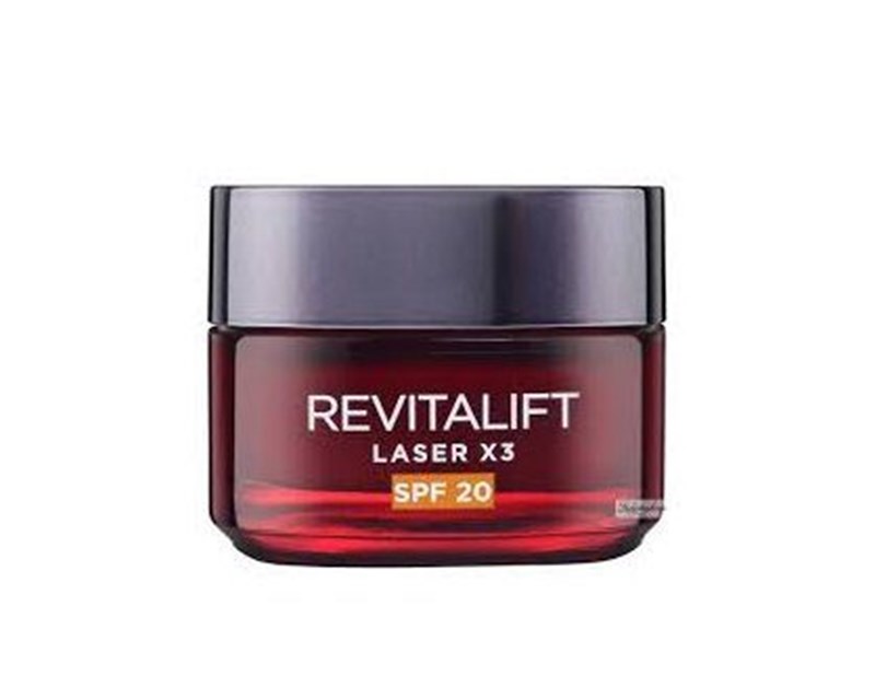 Revitalift Laser: Η L’Oréal Paris μας συστήνει την ολοκληρωμένη σειρά αντιγήρανσης που αναβαθμίζει την καθημερινή περιποίηση της επιδερμίδας μας - εικόνα 2
