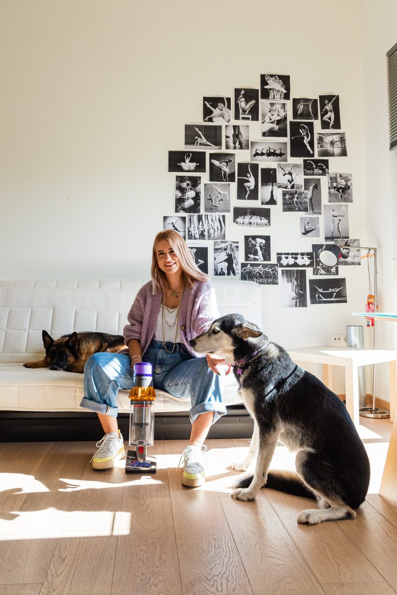 Η συγκατοίκηση με 2 σκυλιά είναι πότε το «dream come true» μου και πότε μια κατάσταση για γερά νεύρα και βαθιές ανάσες - εικόνα 1