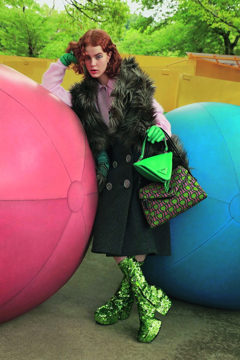 8 συνδυασμοί με πρωταγωνιστές τα πιο hot αξεσουάρ του φετινού χειμώνα - εικόνα 4