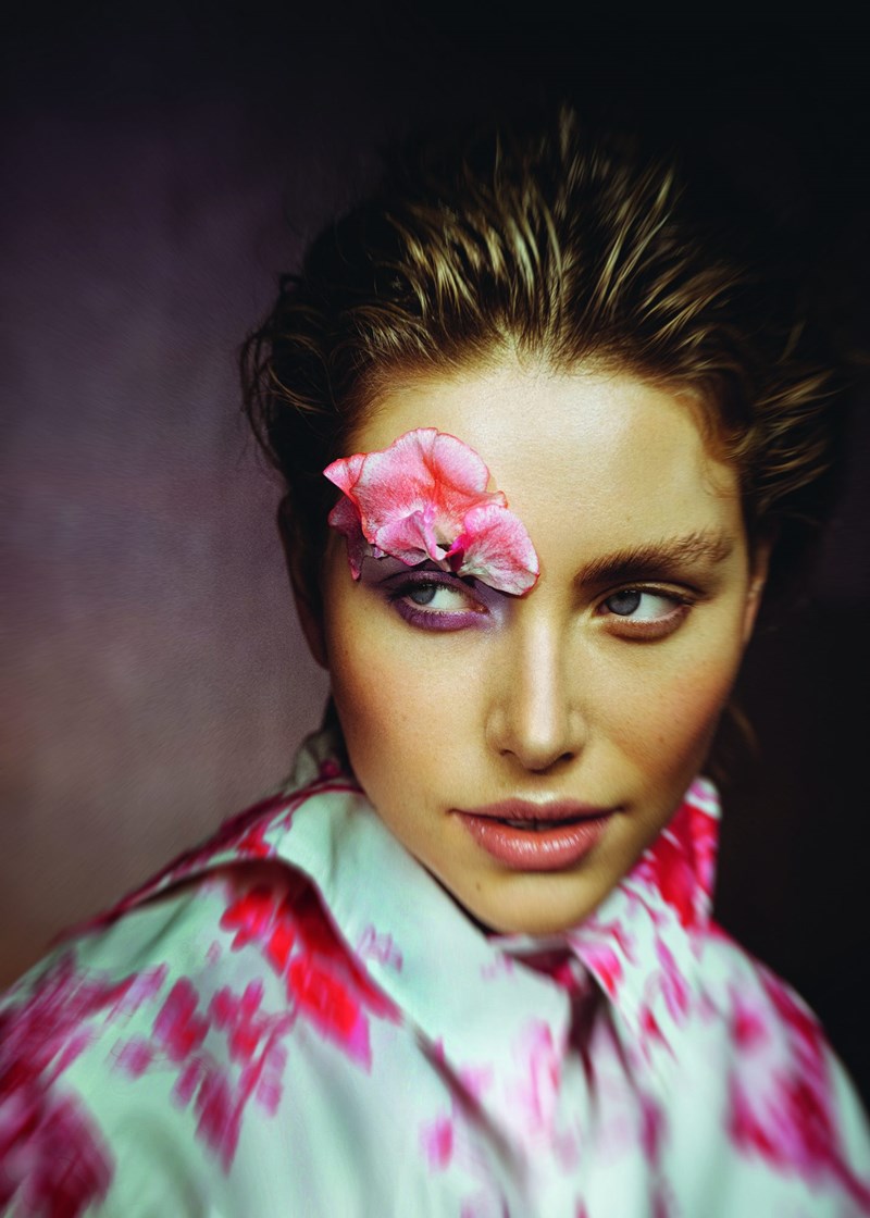 5 μακιγιάζ που θυμίζουν φθινοπωρινό μπουκέτο: Τα tips και τα πρϊόντα για να τα φτιάξεις στο πι και φι - εικόνα 4