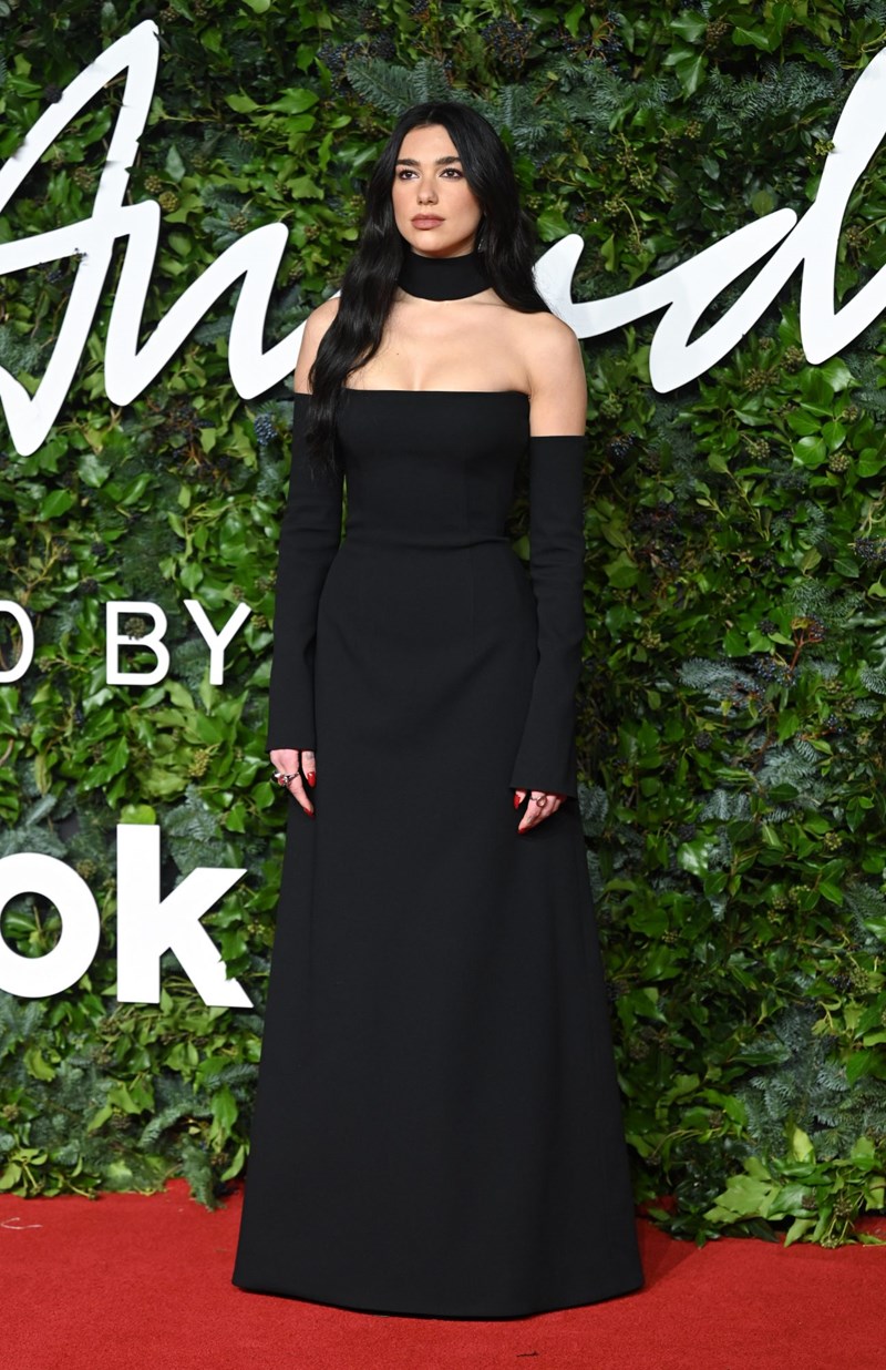 Fashion Awards 2021: Τα ωραιότερα looks της λαμπερής βραδιάς #RedCarpet - εικόνα 3