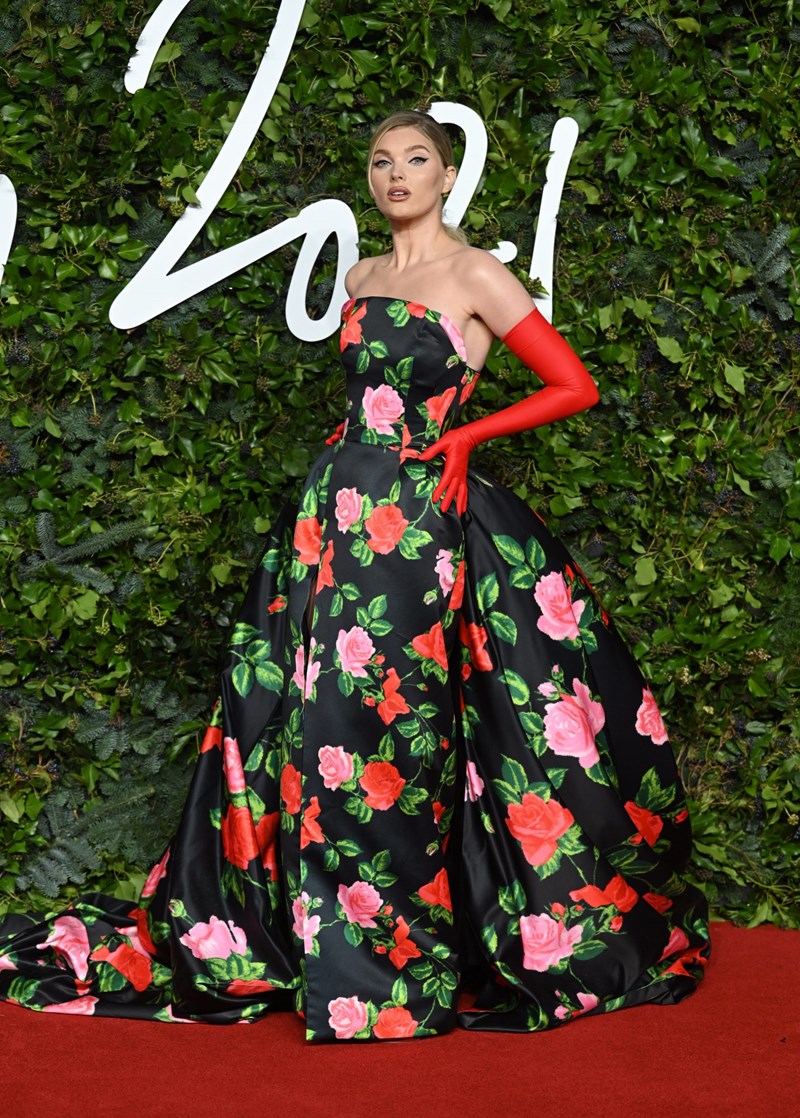 Fashion Awards 2021: Τα ωραιότερα looks της λαμπερής βραδιάς #RedCarpet - εικόνα 1