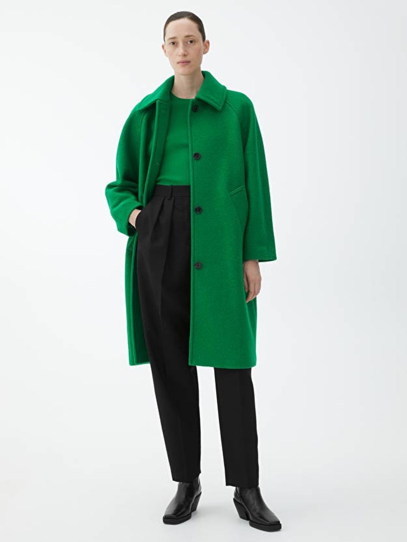 10 πολύχρωμα παλτό έρχονται να “ξεσηκώσουν” την μουντή, χειμωνιάτικη γκαρνταρόμπα σου - εικόνα 5