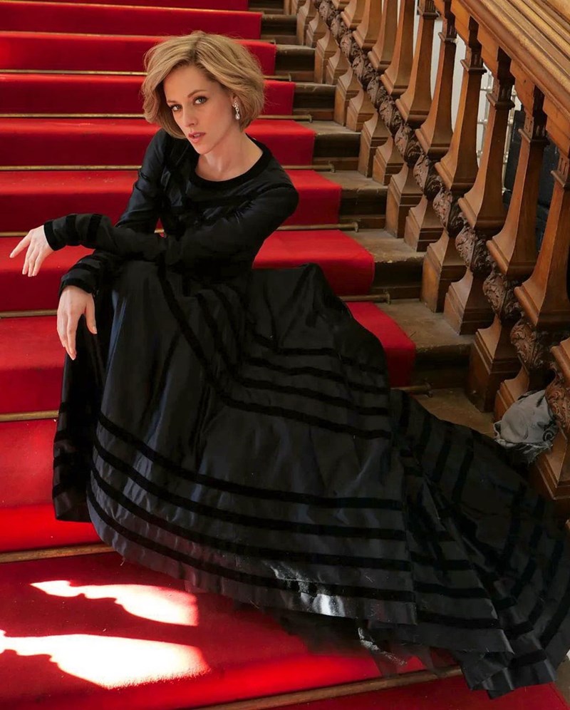 Η τρομακτική ομοιότητα της Kristen Stewart με τη Πριγκίπισσα Diana στη ταινία «Spencer» οφείλεται σε αυτά τα beauty secrets - εικόνα 1