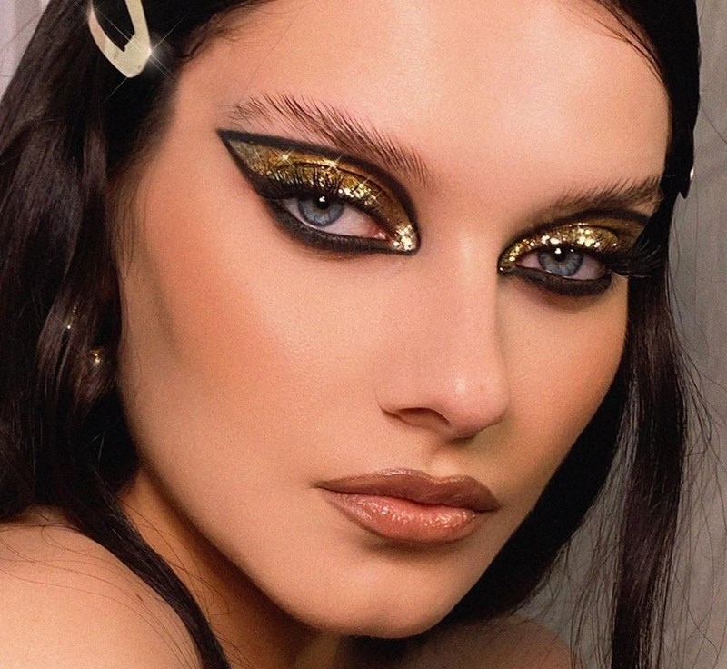 4 τρόποι να εντάξεις την χρυσή σκιά στο μακιγιάζ σου και να κλέψεις την παράσταση - εικόνα 2