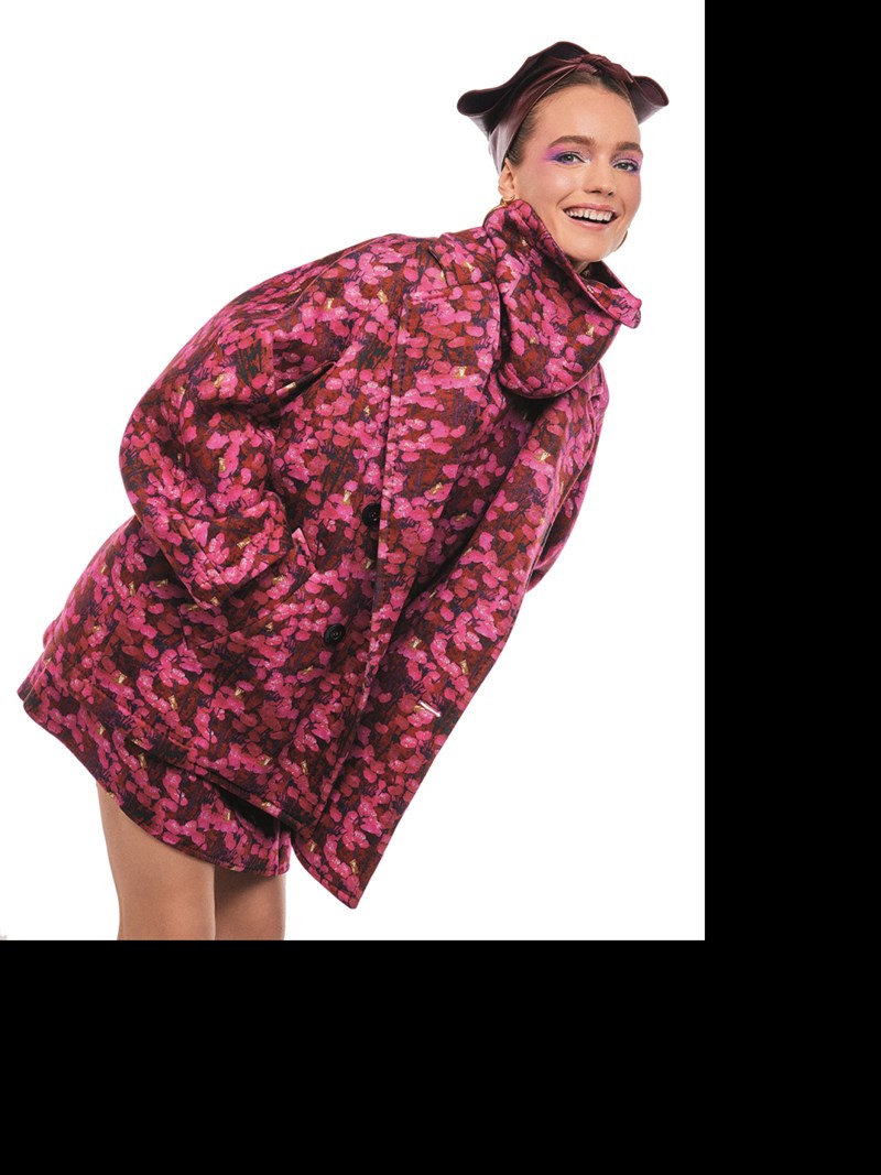 Το μόνο που χρειάζεσαι σήμερα είναι μια statement εμφάνιση. 13 μοναδικά party looks από εμάς για εσένα - εικόνα 12