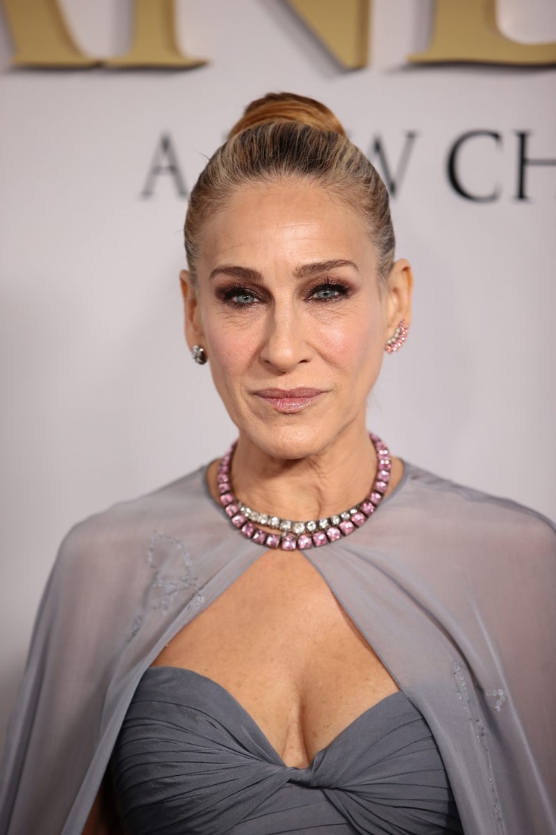 Sarah Jessica Parker: Όλες οι λεπτομέρειες για την εντυπωσιακή εμφάνισή της στην πρεμιέρα του And Just Like That... - εικόνα 2