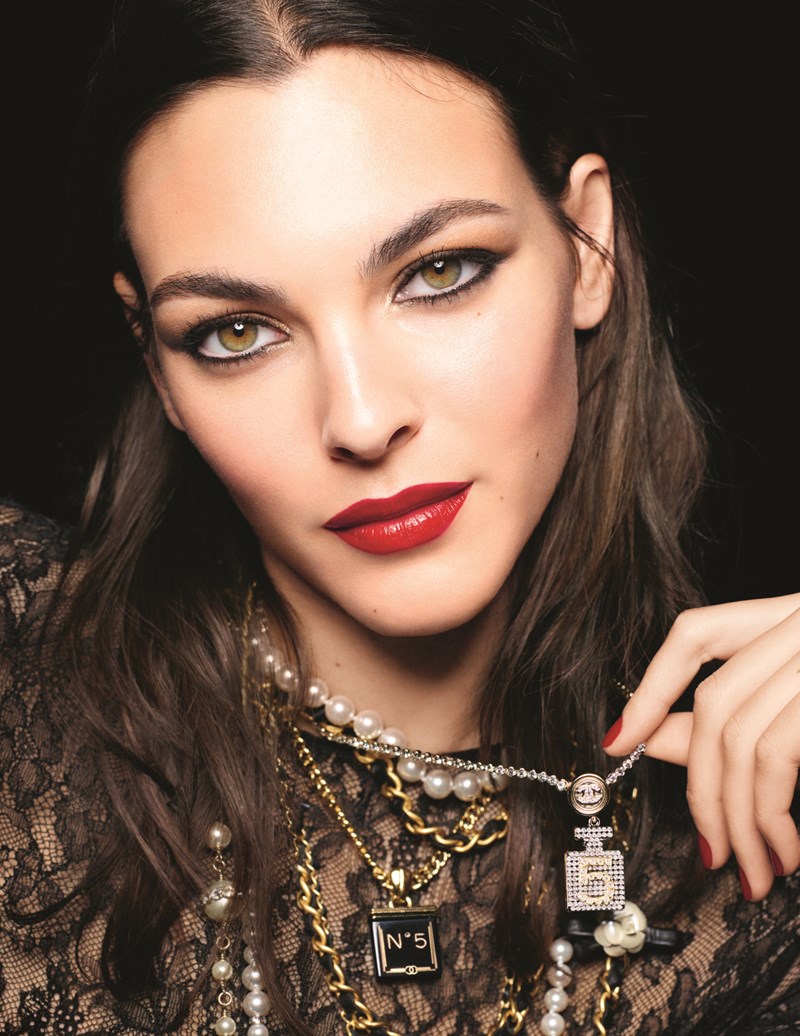 H χριστουγεννιάτικη συλλογή μακιγιάζ Chanel είναι όνειρο - εικόνα 3