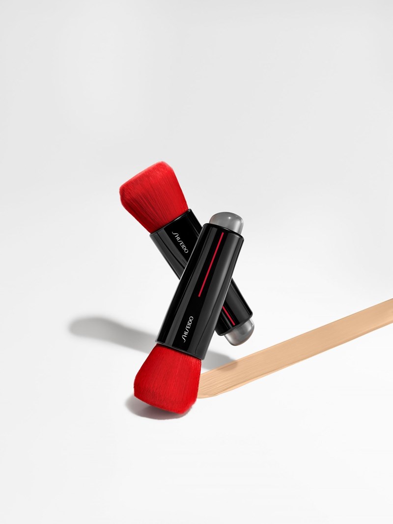 Κάθε beauty νεσεσέρ που σέβεται τον εαυτό του πρέπει να περιέχει αυτά τα πινέλα - εικόνα 11