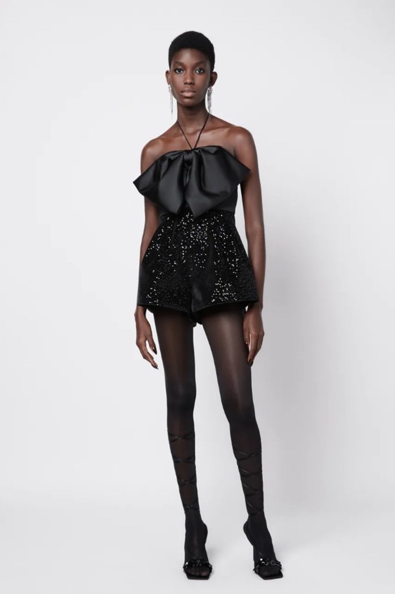 ολόσωμες φόρμες