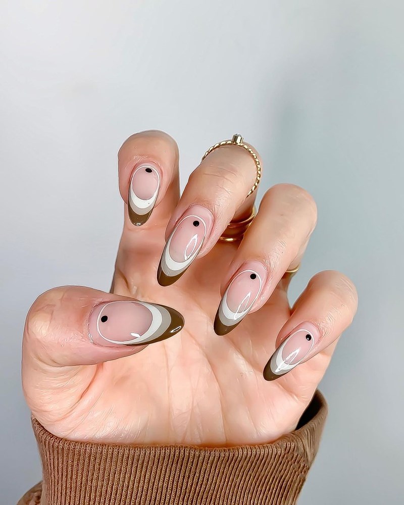 Η Beyoncé είναι fan του μεγαλύτερου nail trend της χρονιάς (+5 παρόμοια σχέδια για τολμηρές) - εικόνα 3