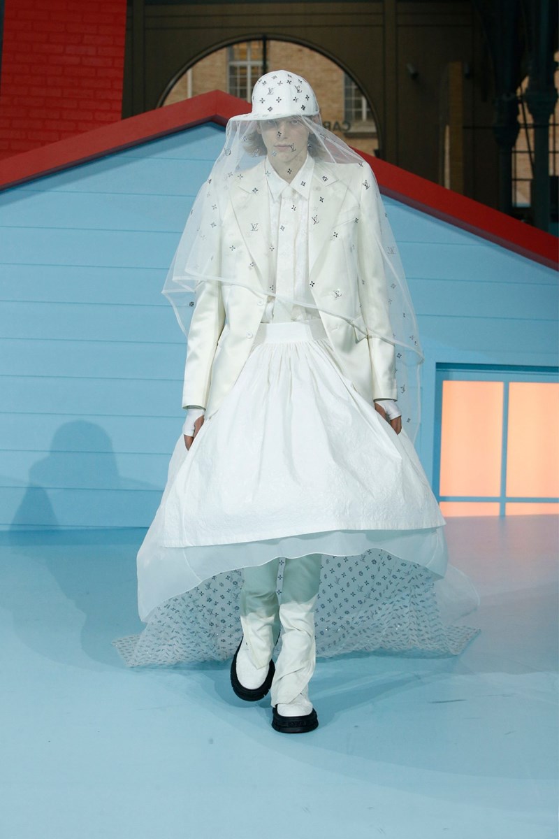 Louis Vuitton Men's Fall 2022: Το κύκνειο άσμα του Virgil Abloh - εικόνα 2