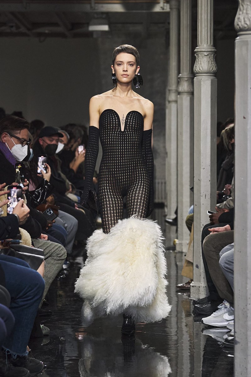 Alaïa: Η Fall 2022 συλλογή του brand είναι ο ορισμός της μόδας σήμερα - εικόνα 10