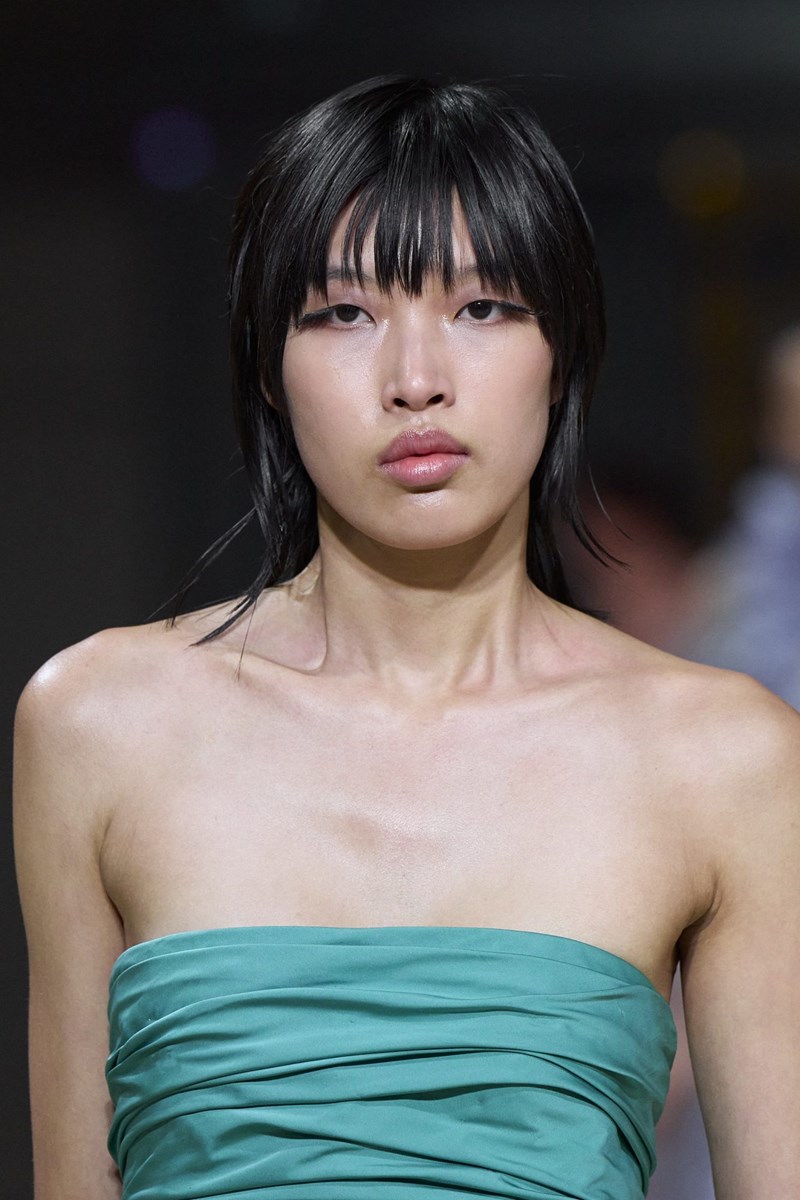 Haute Couture Week: Τα beauty trends που ξεχωρίσαμε από την Εβδομάδα Υψηλής Ραπτικής στο Παρίσι - εικόνα 6