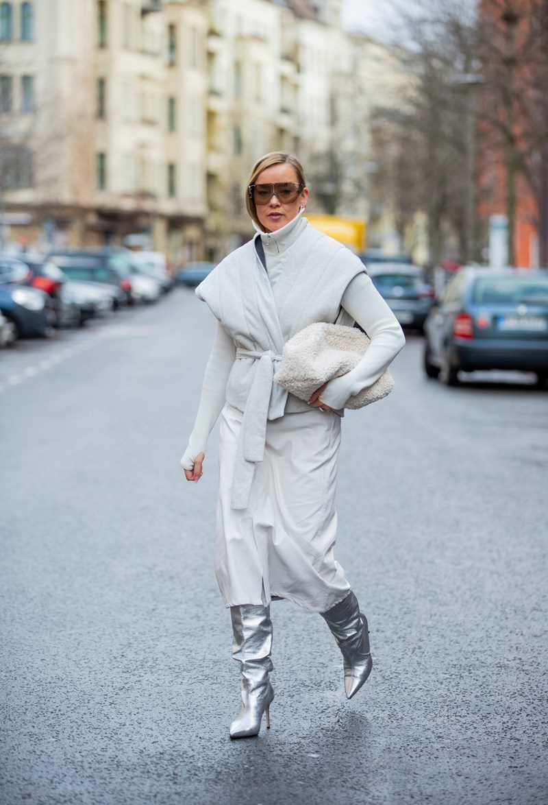 Metallic Mania: Η τάση των '80s επιστρέφει δυναμικά το 2022 - εικόνα 2