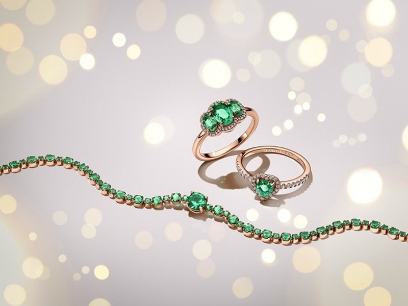 Pandora Moments Holiday Collection 2021: Μια πολυτελής συλλογή κοσμημάτων που υπόσχεται να απογειώσει κάθε look (γιορτινό και μη) - εικόνα 5