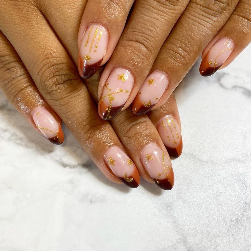 Celestial Nails: Το ιδανικό μανικιούρ για όσες θέλουν κάτι πιο ψαγμένο - εικόνα 3