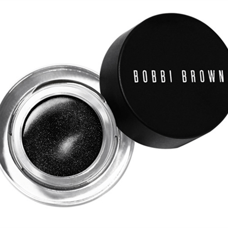 Punk Chic: Η νέα τάση στο μακιγιάζ μας ωθεί να αναδείξουμε την πιο bold πλευρά του εαυτού - εικόνα 11