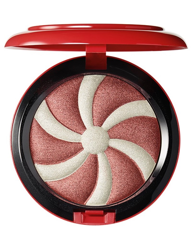 Σήμερα το νεσεσέρ μας βάφεται κόκκινο: 19 beauty δώρα-όνειρο για τον εαυτό σου. Λίγο self pamper δεν έβλαψε ποτέ κανέναν - εικόνα 8