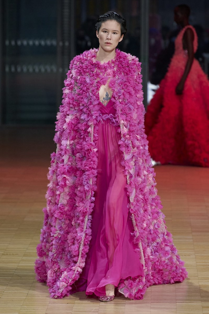 Εβδομάδα Υψηλής Ραπτικής: 8 τάσεις που ξεχωρίσαμε από τα couture show των οίκων - εικόνα 10