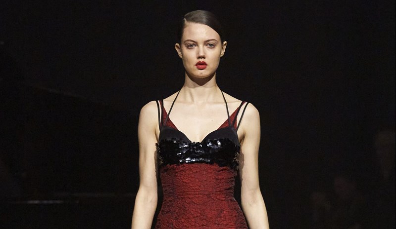 London Fashion Week: Τα beauty looks που έκλεψαν τη παράσταση - εικόνα 4