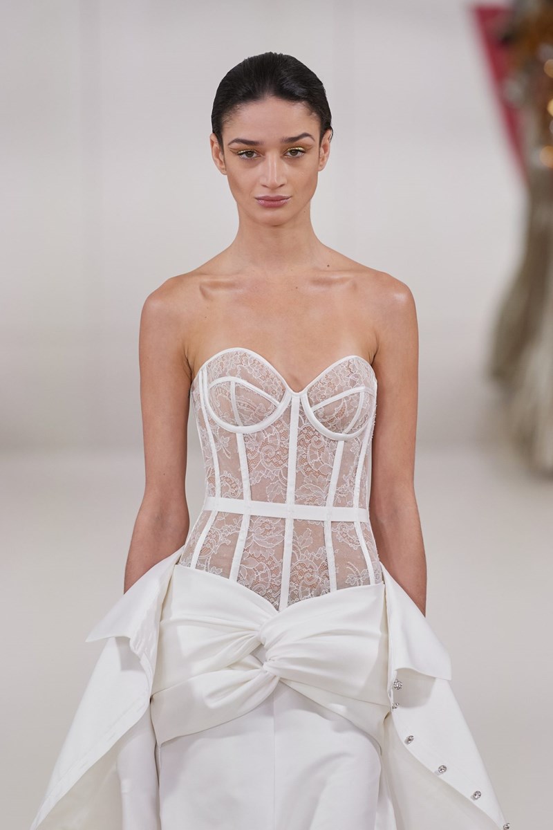 Εβδομάδα Υψηλής Ραπτικής: 8 τάσεις που ξεχωρίσαμε από τα couture show των οίκων - εικόνα 16