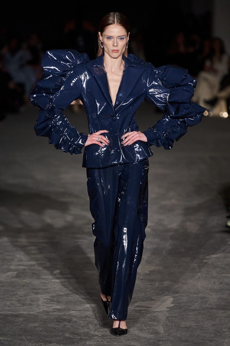 New York Fashion Week: Όλα όσα ξεχωρίσαμε στα runways της Νέας Υόρκης - εικόνα 5