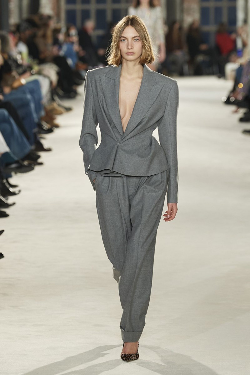 Εβδομάδα Υψηλής Ραπτικής: 8 τάσεις που ξεχωρίσαμε από τα couture show των οίκων - εικόνα 7