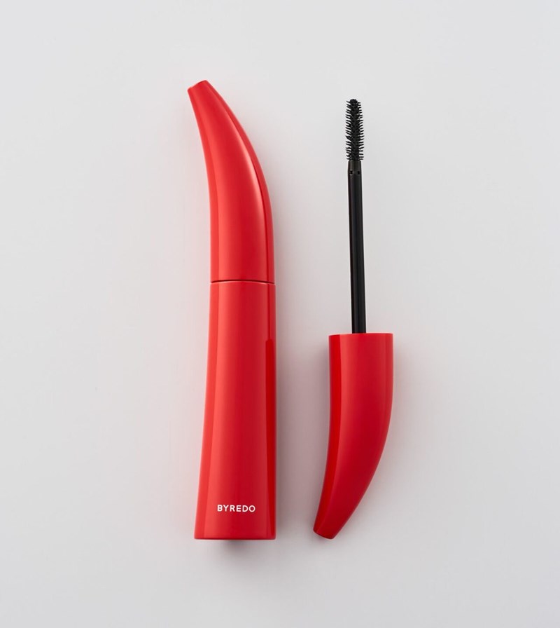 Σήμερα το νεσεσέρ μας βάφεται κόκκινο: 19 beauty δώρα-όνειρο για τον εαυτό σου. Λίγο self pamper δεν έβλαψε ποτέ κανέναν - εικόνα 9