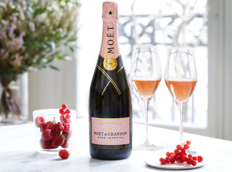 Super Διαγωνισμός: Αυτή είναι η τυχερή που κερδίζει ένα ρομαντικό δείπνο για δύο στο εστιατόριο Kalon - εικόνα 5