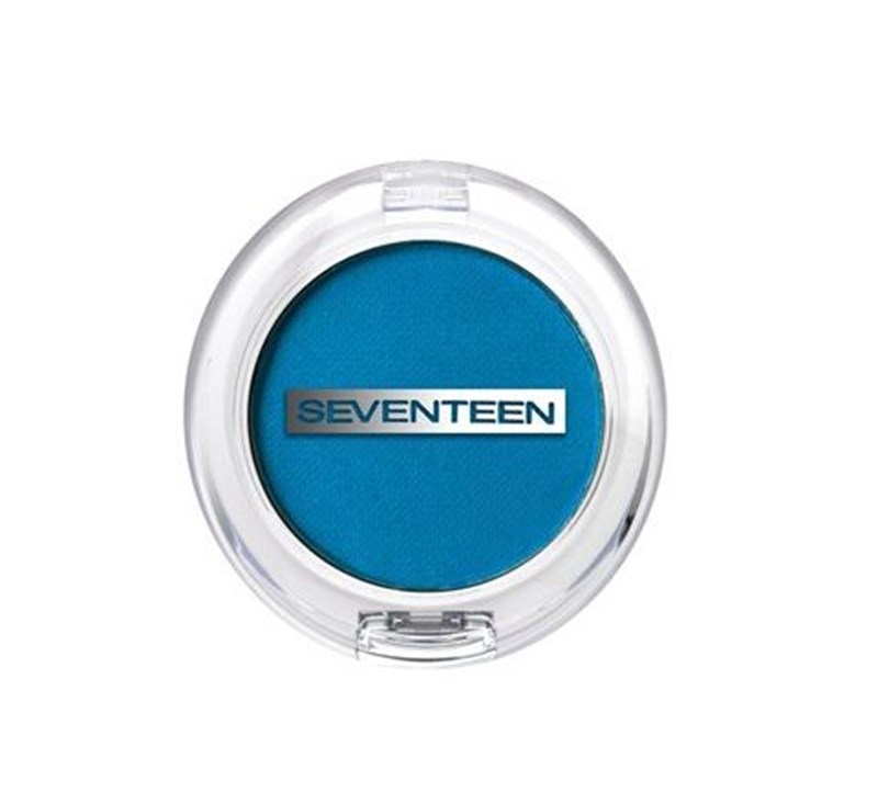 Blue Beauty: Η Εβδομάδα Μόδας της Νέας Υόρκης «βάφει» τα μακιγιάζ μας μπλε - εικόνα 3