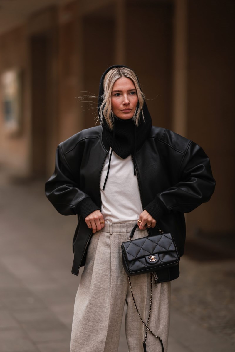 Τα bombers είναι τα νέα leather jackets: 10 σχέδια για να κάνεις την αντικατάσταση και στην ντουλάπα σου - εικόνα 2