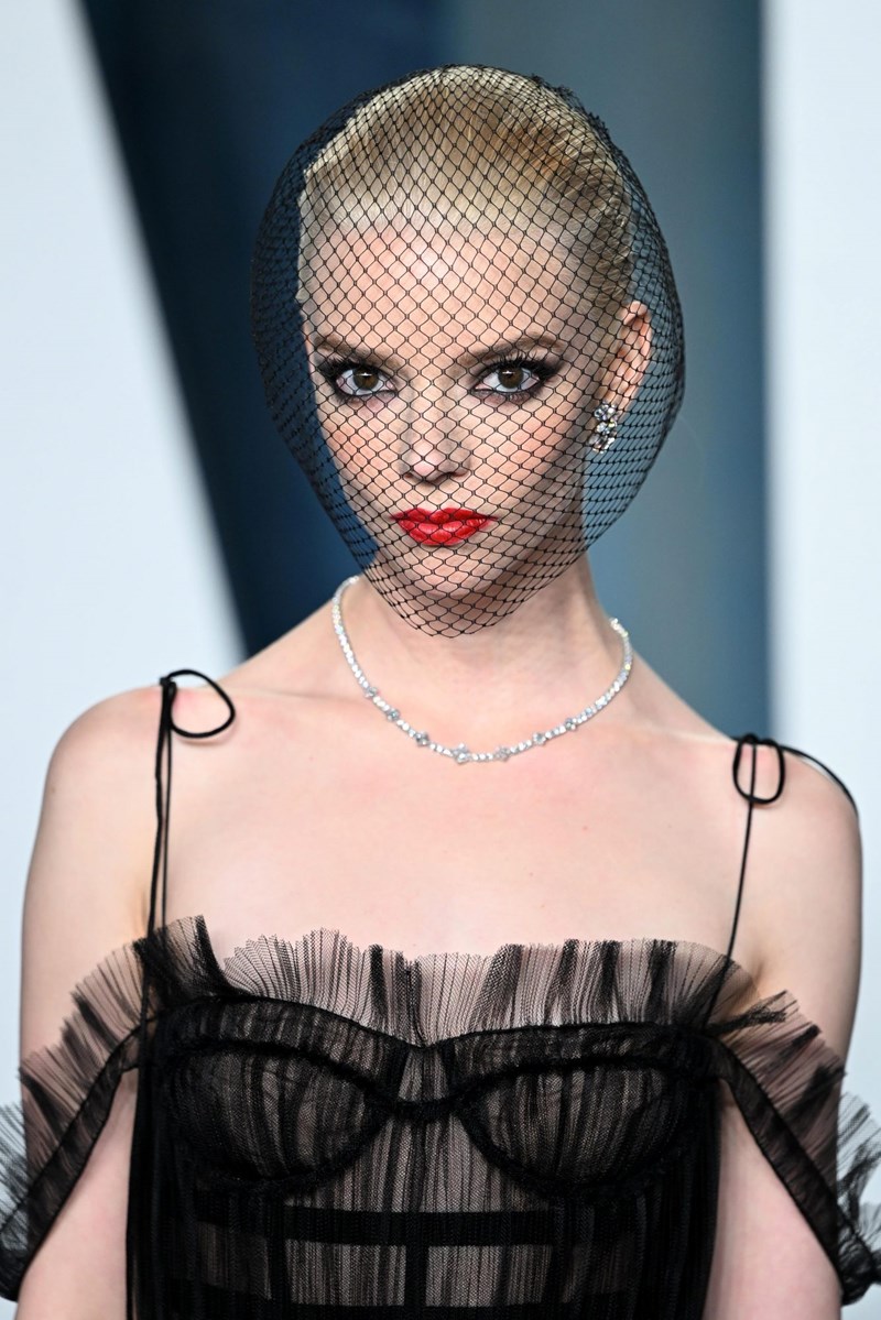 Vanity Fair Oscar After-Party: Τα πιο εντυπωσιακά beauty looks - εικόνα 1